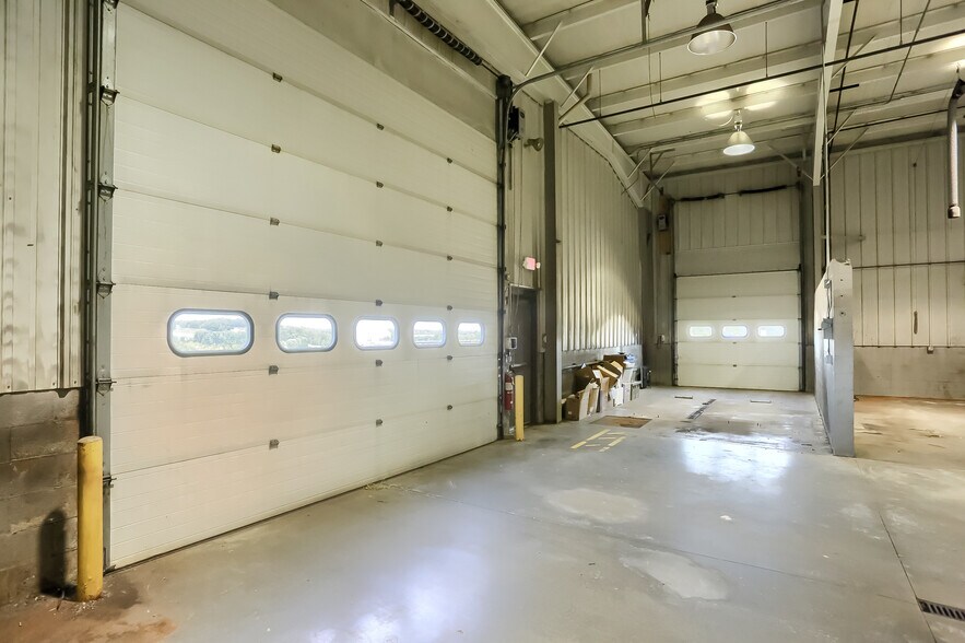 More Photos Of 3 Superior Way, Uniontown Auto Dealership For Sale