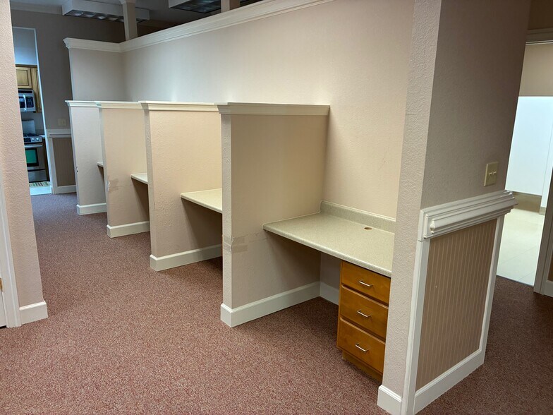 More Photos Of 1880 W City Dr, Elizabeth City Medical For Sale