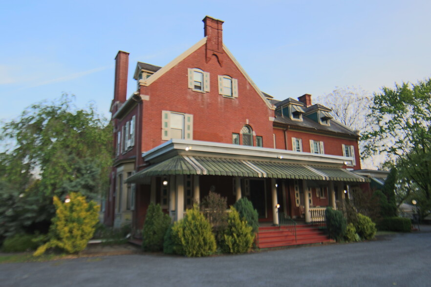 Primary Photo Of 112 N Harrisburg St, Steelton Lodge Meeting Hall For Sale