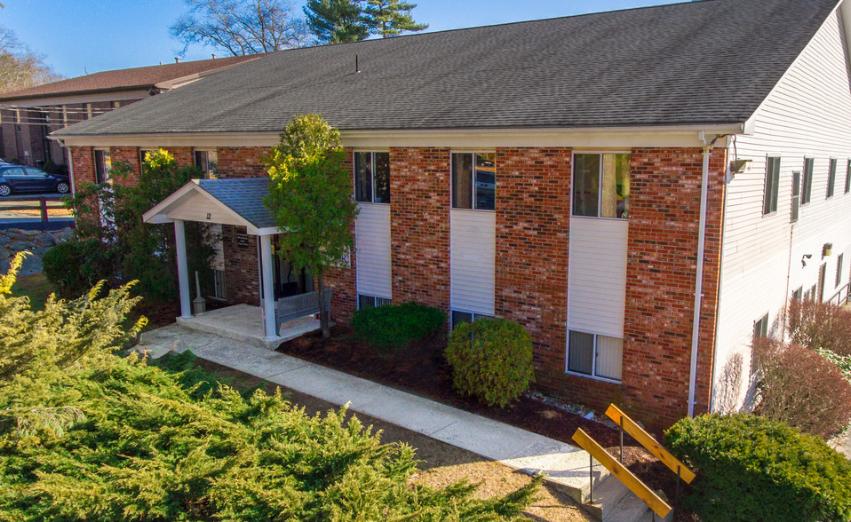 Primary Photo Of 12 Welby Rd, New Bedford Medical For Lease