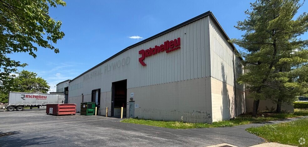 More Photos Of 550 S 5th St, Reading Manufacturing For Lease