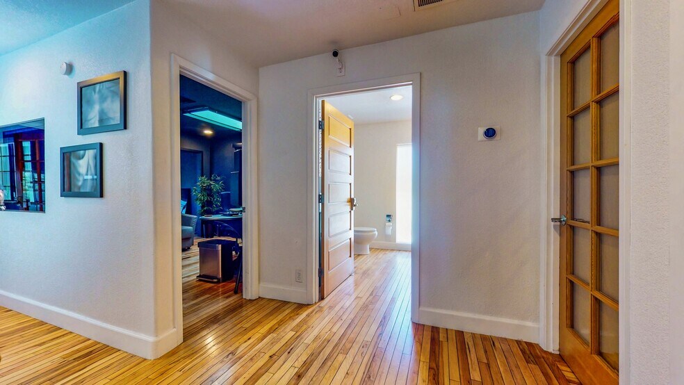 More Photos Of 3889 S Eastern Ave, Las Vegas Office For Sale