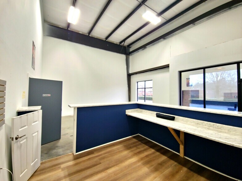 More Photos Of 1010 Van Buren Ave, Indian Trail Light Distribution For Lease