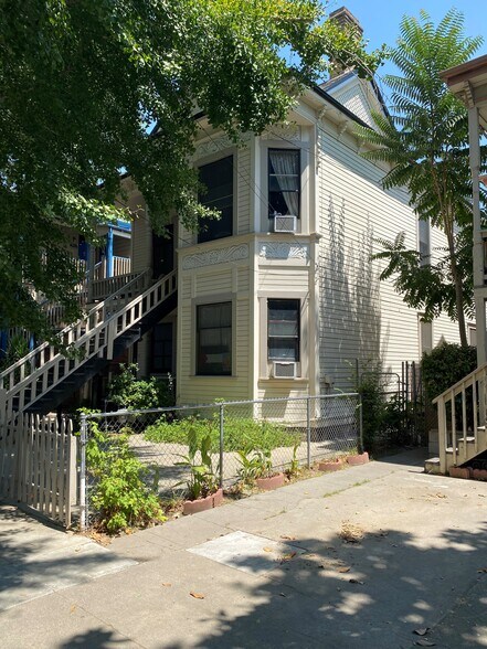 More Photos Of 1905 10th St, Sacramento Apartments For Sale