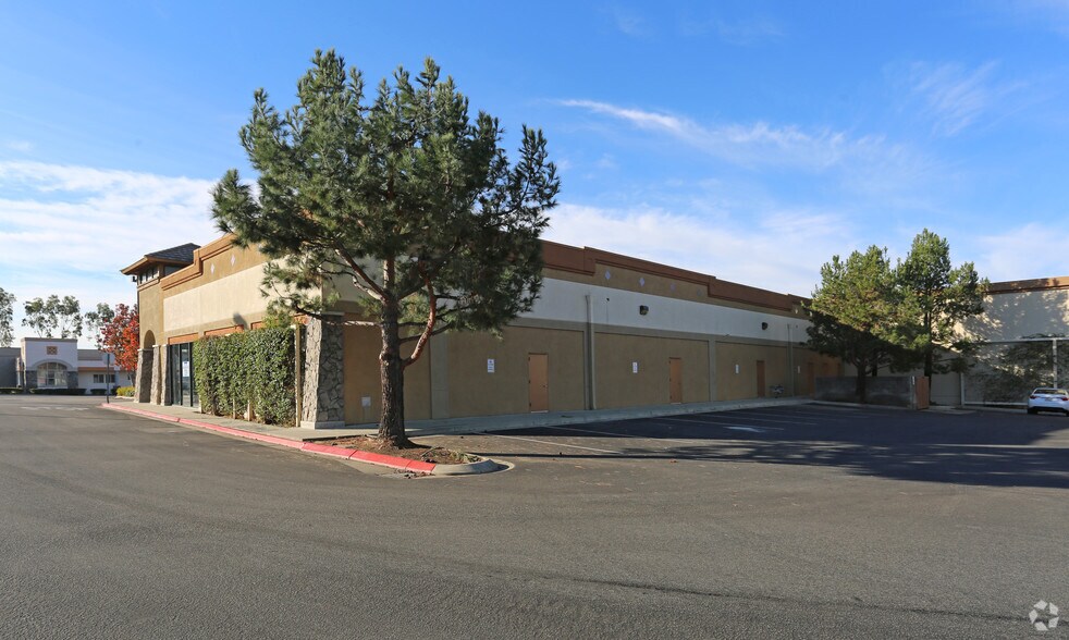 More Photos Of 103-155 W Route 66, Glendora Unknown For Lease