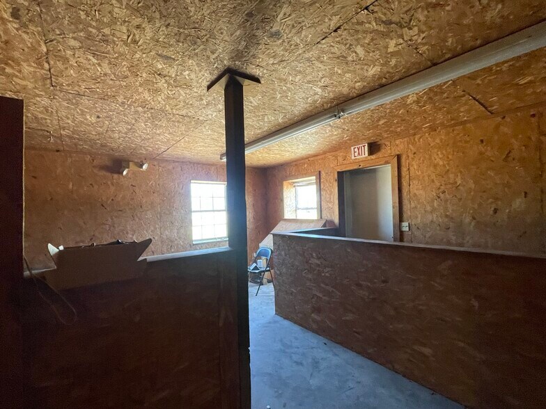 More Photos Of 1808 S Main St, Atmore Truck Terminal For Lease