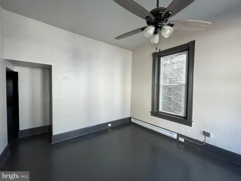 More Photos Of 228-230 Summit Ave, Hagerstown Apartments For Sale