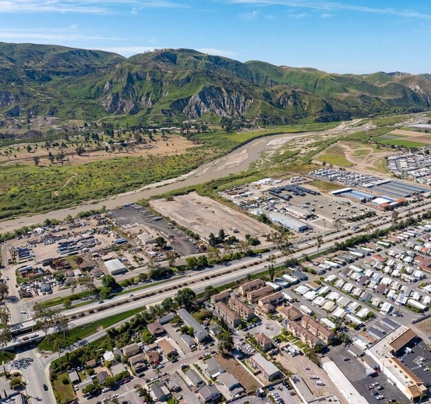 More Photos Of 129 E Santa Ana St, Santa Paula Apartments For Sale