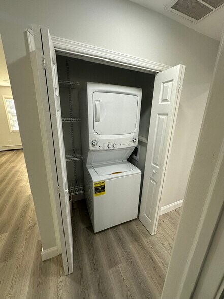 More Photos Of 221 Chestnut St, Toms River Multifamily For Sale