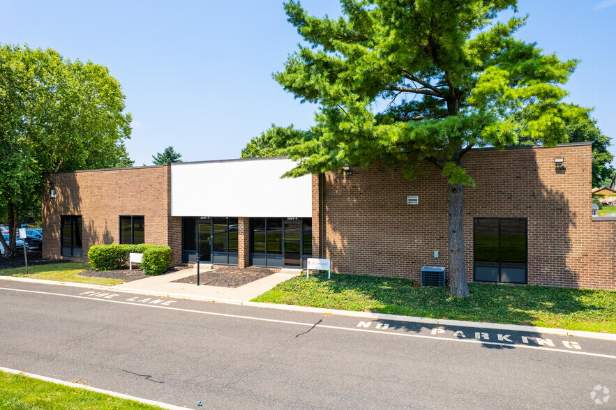 Primary Photo Of 2607 Interplex Dr, Trevose Office For Lease