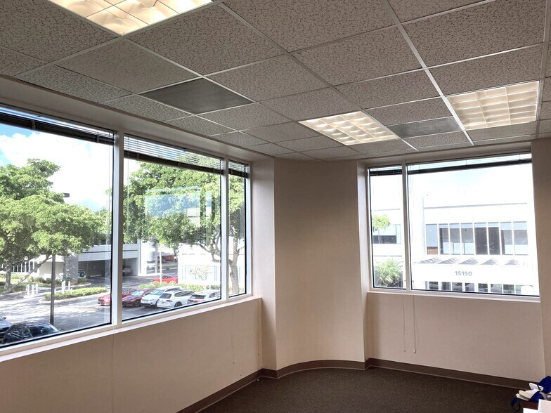More Photos Of 15280 NW 79th Ct, Miami Lakes Office Residential For Lease