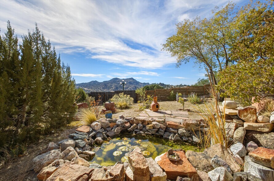 More Photos Of 24 Matisse Rd NE, Albuquerque Apartments For Sale