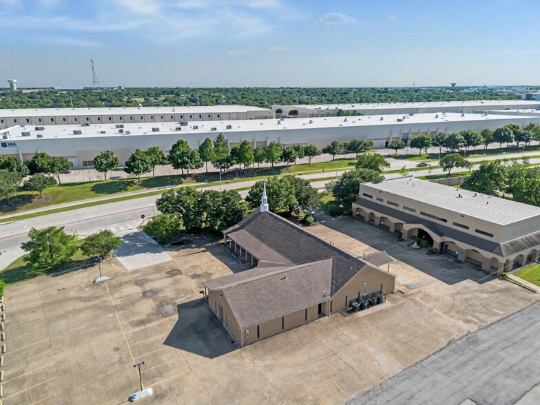 More Photos Of 2111 Skyline Dr, Mesquite Religious Facility For Sale
