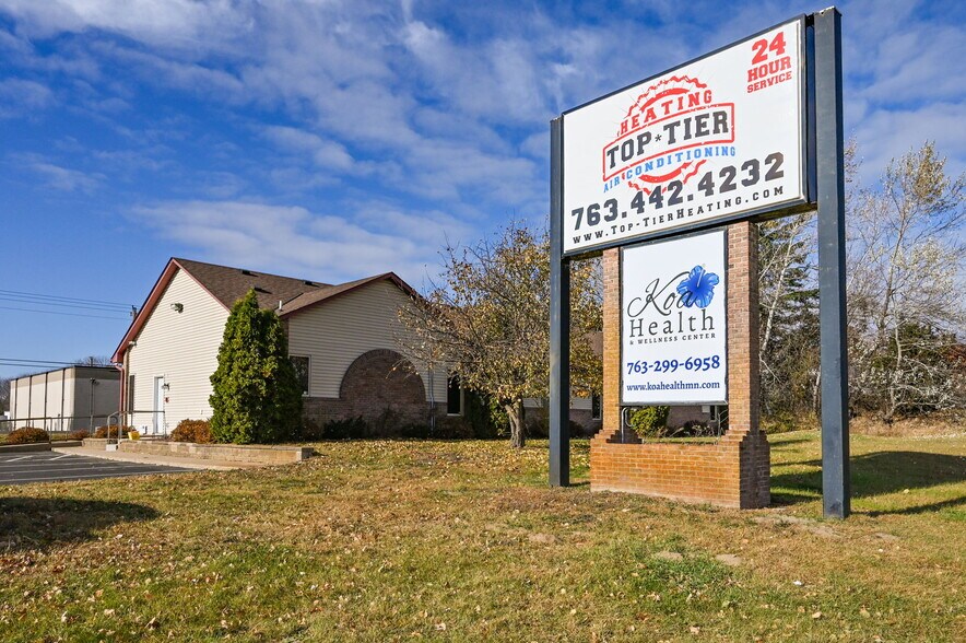 More Photos Of 16015 NE Central Ave, Ham Lake Office For Sale