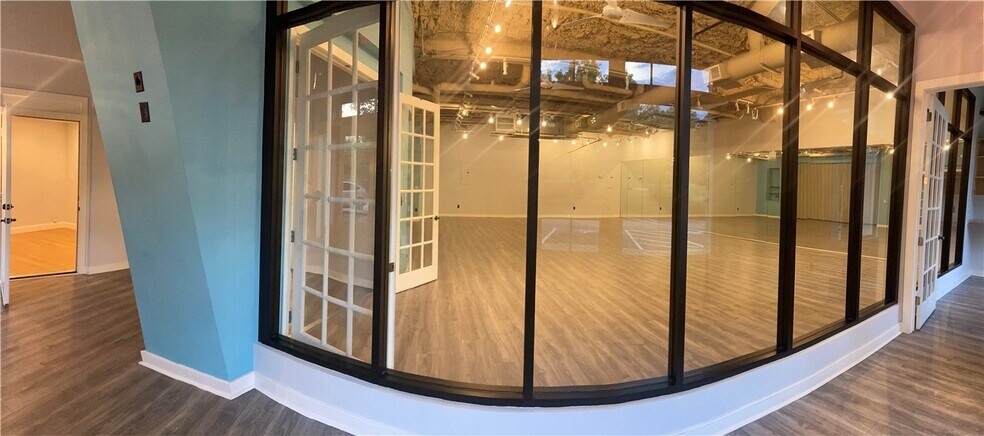 More Photos Of 1675 Cumberland Parkway - Unit 202-203-Bld 200, Smyrna Office For Sale