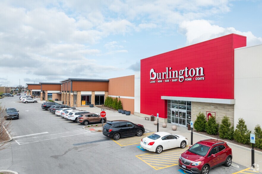 More Photos Of 15921-16199 S Harlem Ave, Tinley Park General Retail For Lease