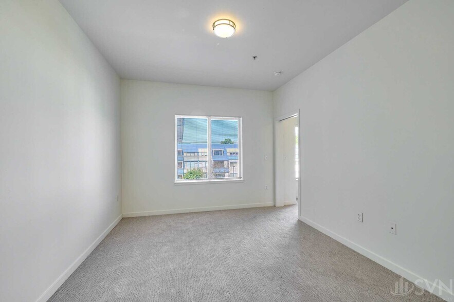 More Photos Of 8719 SE Monterey Ave, Happy Valley Apartments For Sale