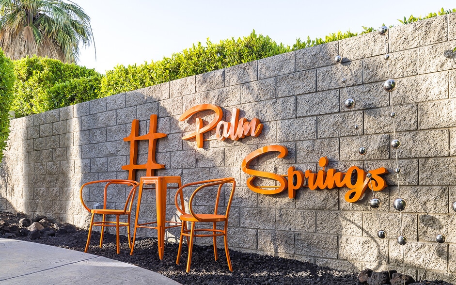 More Photos Of 2135 N Palm Canyon Dr, Palm Springs Hotel For Sale