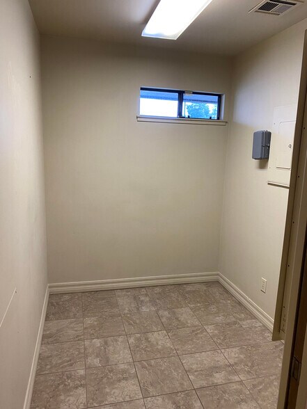 More Photos Of 2087 Grand Canal Blvd, Stockton Medical For Sale