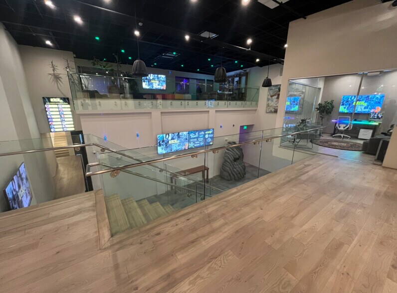 More Photos Of 8729 Aviation Blvd, Inglewood Telecom Hotel Data Hosting For Sale