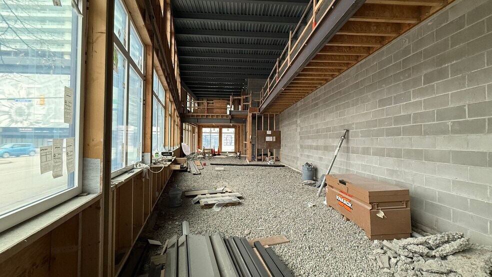 More Photos Of 1659 Water St, Kelowna General Retail For Lease