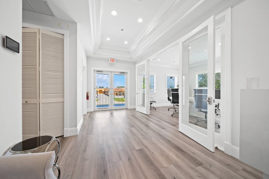 More Photos Of 3322 SE Gran Park Way, Stuart Warehouse For Sale