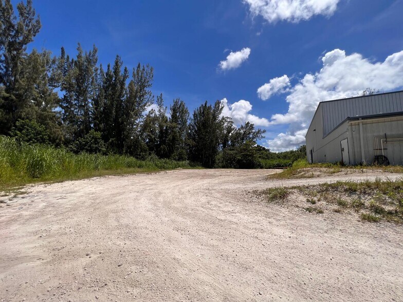 More Photos Of 29055 SW 107th Ave, Homestead Warehouse For Sale