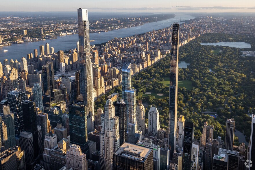 More Photos Of 157 W 57th St, New York Hotel For Lease