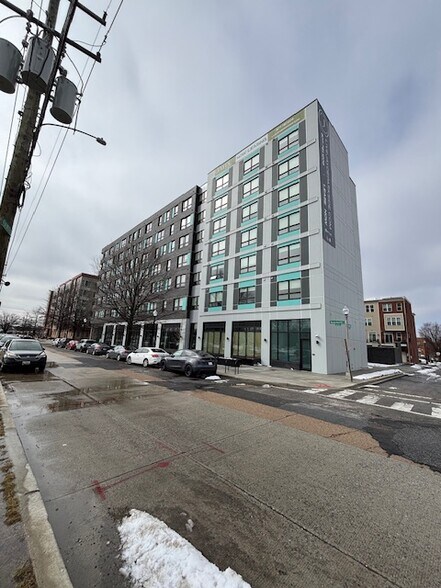 More Photos Of 671 Parkside Pl NE, Washington Unknown For Lease