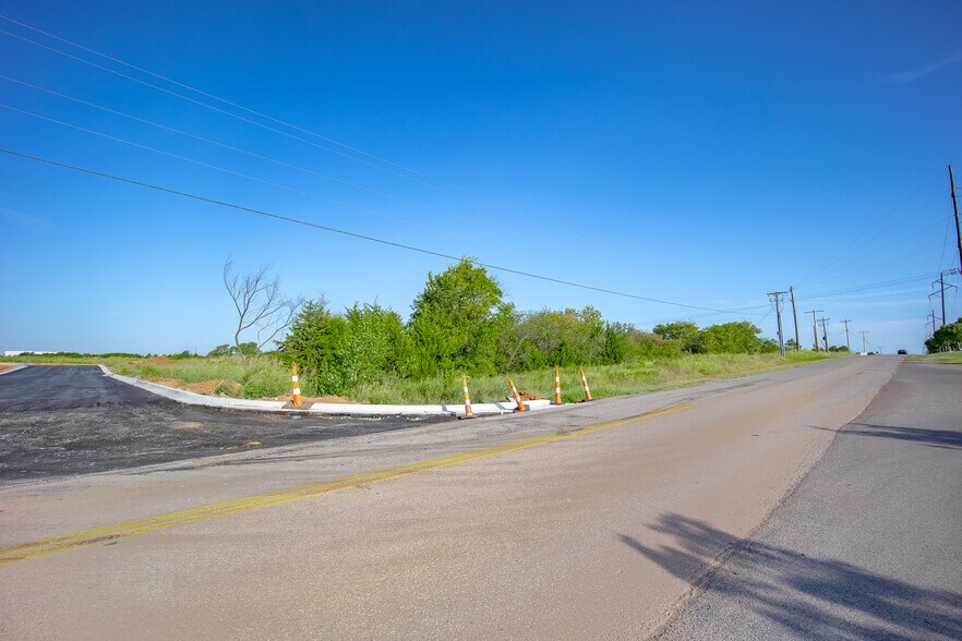 More Photos Of 12th Ave NW, Norman Land For Sale
