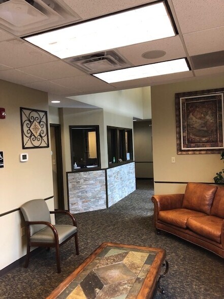 More Photos Of 6483 Transit Rd, East Amherst Medical For Lease