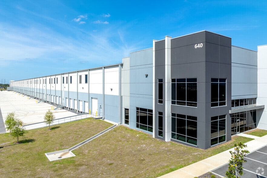 Primary Photo Of C Fred Jones Blvd, Auburndale Unknown For Lease