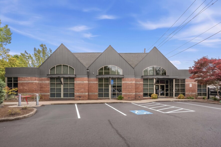 Primary Photo Of 250 Division St NE, Salem Office For Sale