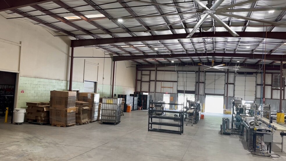 More Photos Of 3655 Reed St, Winston-Salem Warehouse For Sale