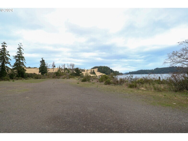 More Photos Of 92851 Trans Pacific Pkwy, North Bend Land For Sale