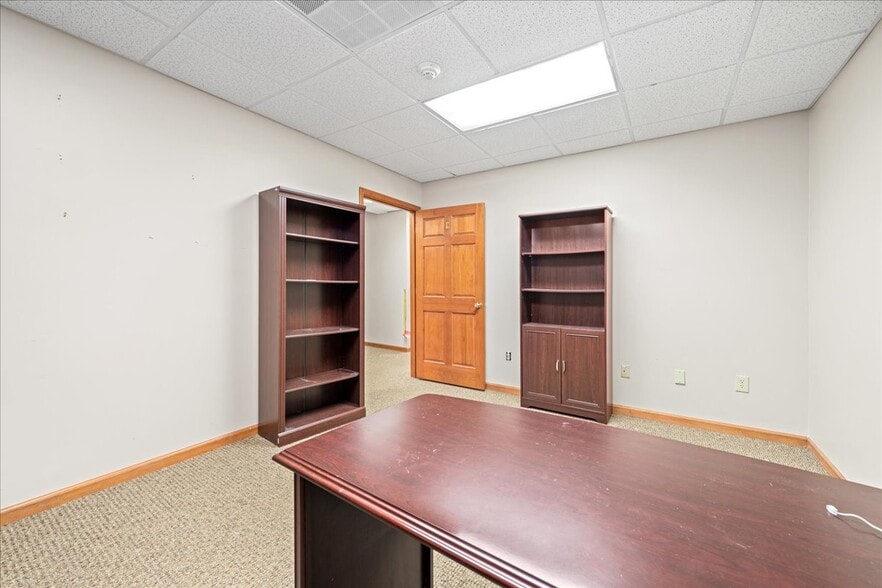 More Photos Of 303 E Main St, Pickens General Retail For Sale