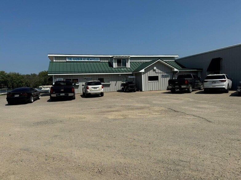 More Photos Of 807 E Harbor Rd, Milton Marina For Sale