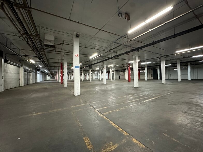 More Photos Of 4095 Firestone Blvd, South Gate Warehouse For Lease