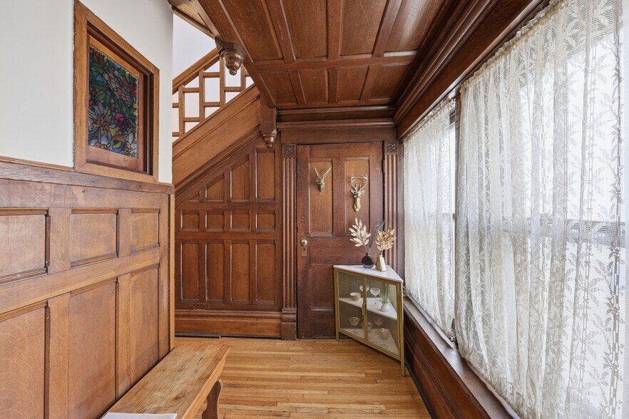 More Photos Of 83-87 Wilson Ave, Columbus Apartments For Sale