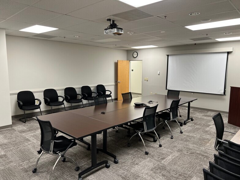 More Photos Of 1500 Perimeter Park Dr, Morrisville Unknown For Lease