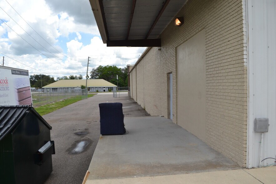 More Photos Of 607 Us Highway 27 S, Avon Park Freestanding For Lease