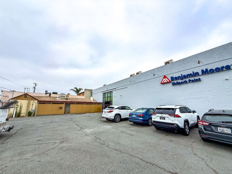 Primary Photo Of 132-144 S Orange Ave, El Cajon Food Processing For Lease