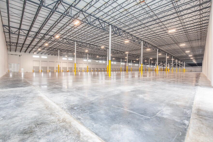 More Photos Of 0000 Old Lake Wilson Rd, Kissimmee Unknown For Lease