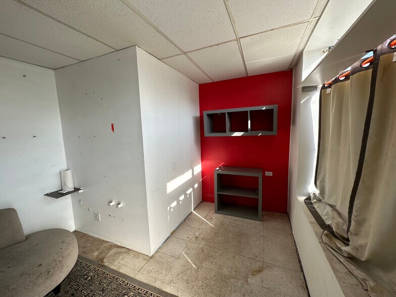 More Photos Of 2354 N Saint Louis Ave, Chicago Storefront Retail Residential For Lease