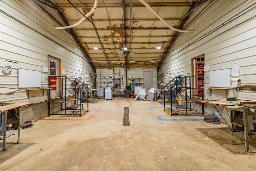 More Photos Of 4599 US Highway 84 W, Timpson Specialty For Sale