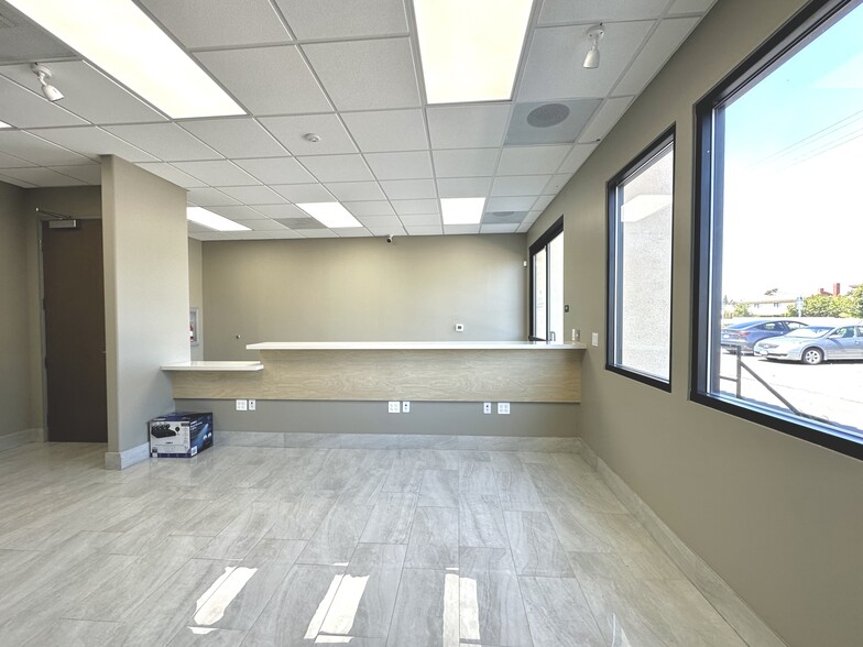 More Photos Of 1900 E La Palma Ave, Anaheim Medical For Lease