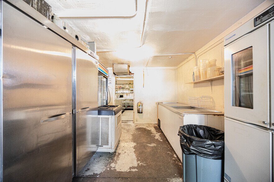 More Photos Of 322 Denver Ave, Fort Lupton Restaurant For Sale