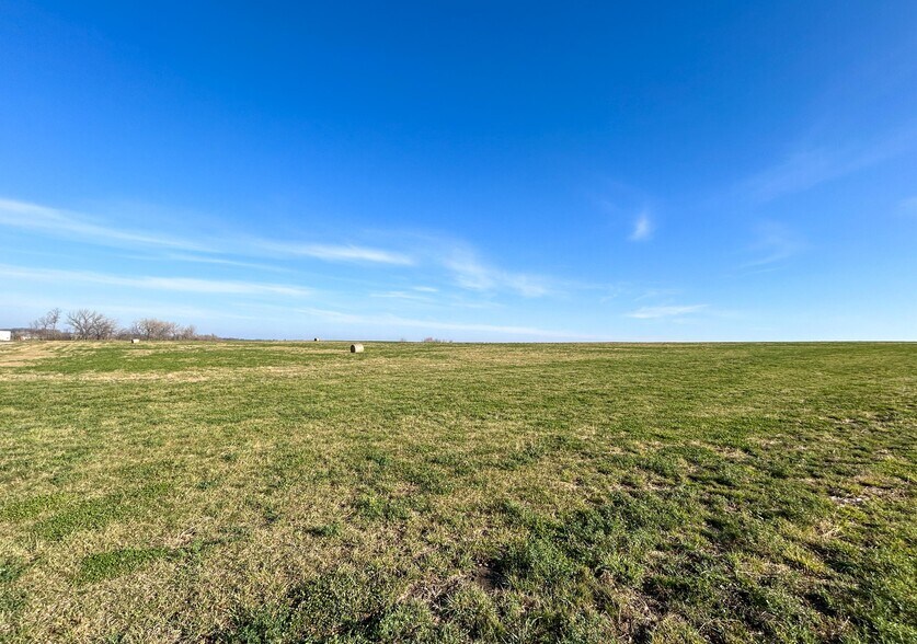 More Photos Of 450-551 Engel Dr, Kenyon Land For Sale