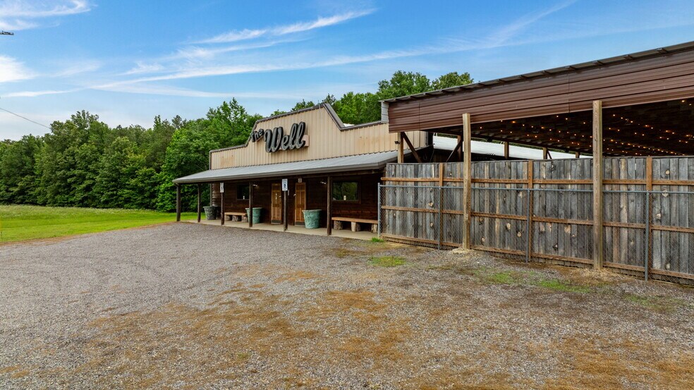 More Photos Of 3801 Happy Bend Rd, Atkins Restaurant For Sale