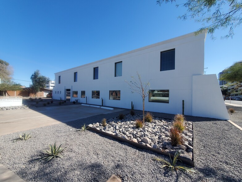 Primary Photo Of 45 E Monterey Way, Phoenix Office For Lease